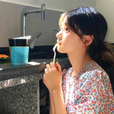 魔法少女欧拉:学校的秘密 在线观看
